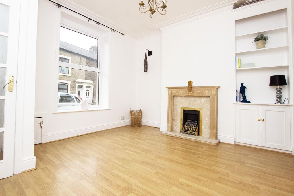 Property photo 2 of 9 Gillibrand (1).Jpg