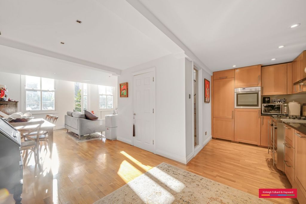 Property photo 1 of 15 Kitchen/Reception