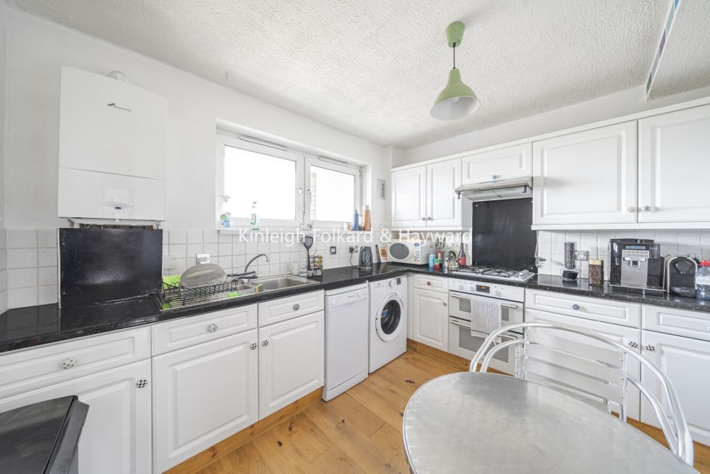 Property photo 3 of 6 610c59d0-91d8-41d7-8
