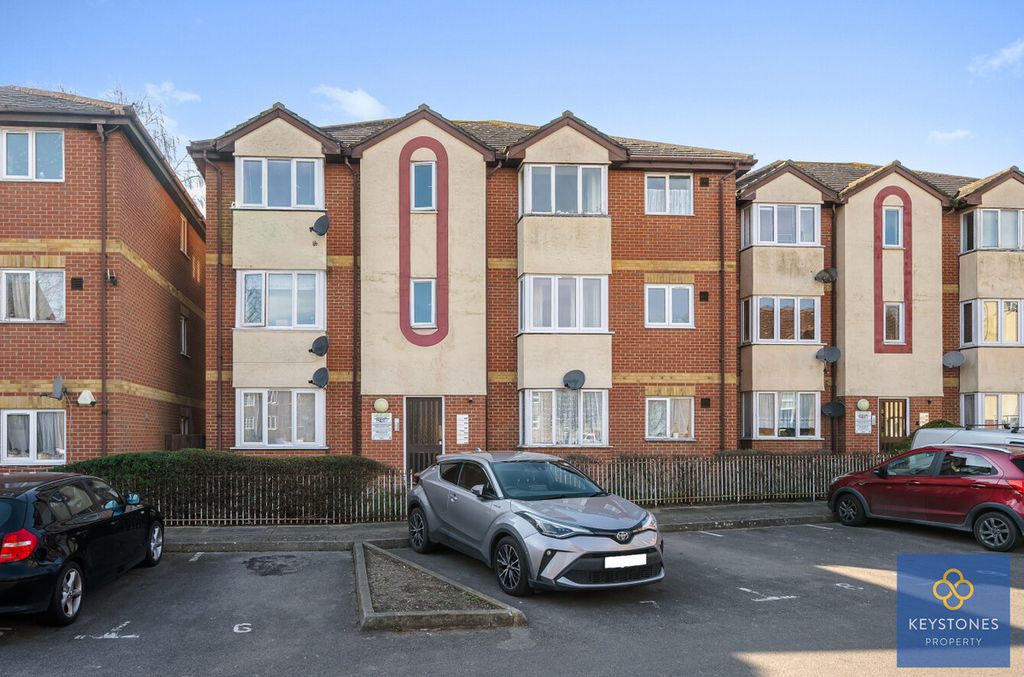 Property photo 1 of 13