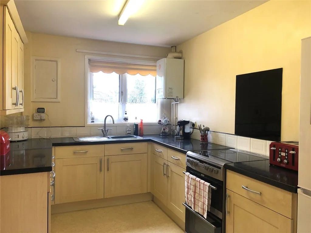 Property photo 2 of 7