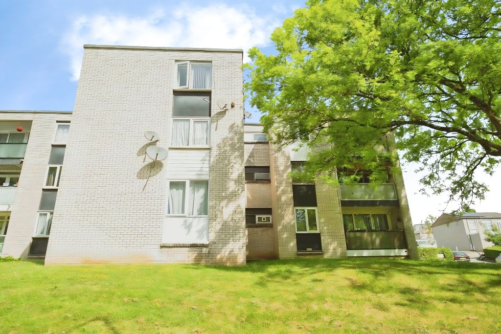 Property photo 1 of 11