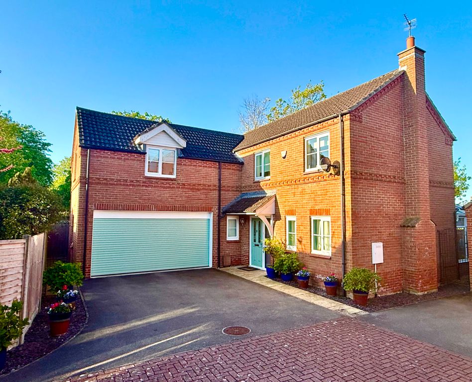 Property photo 1 of 18