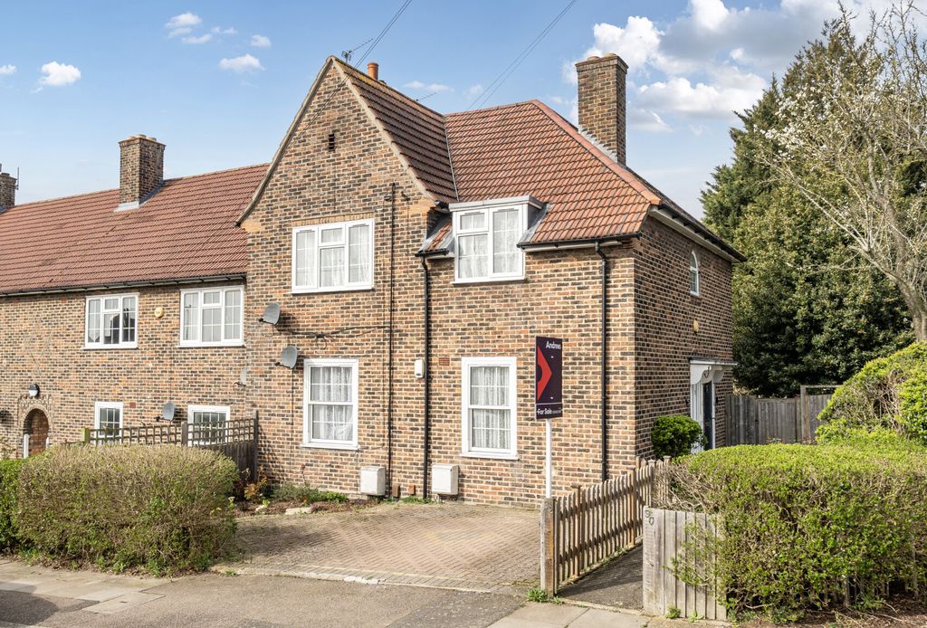 Property photo 1 of 21 1426169-1-69Bd321...