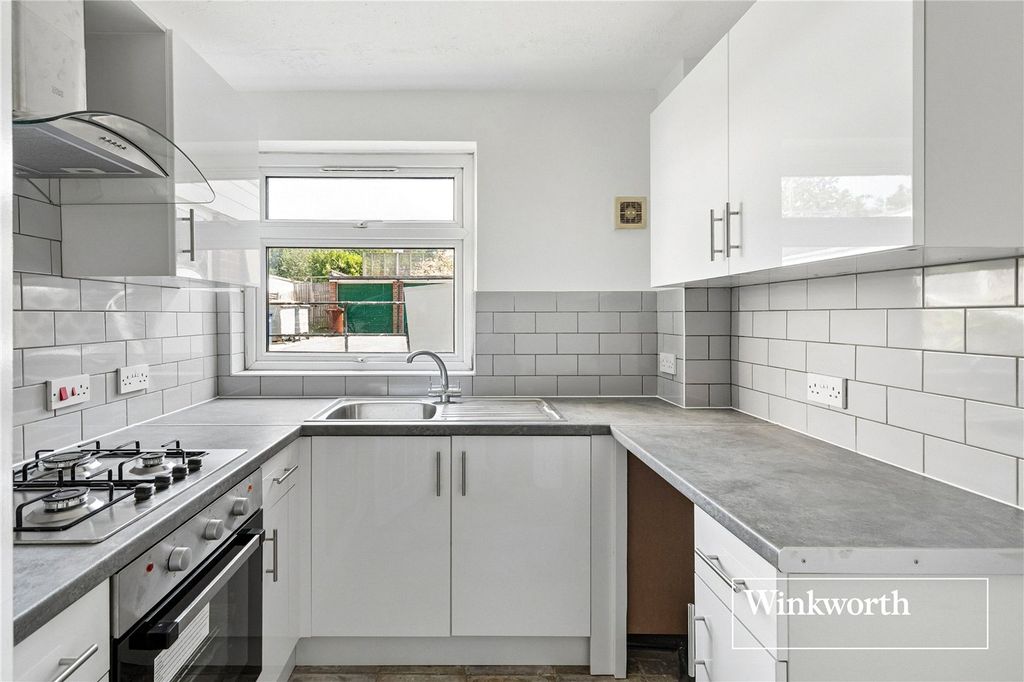 Property photo 1 of 14 Picture No. 13