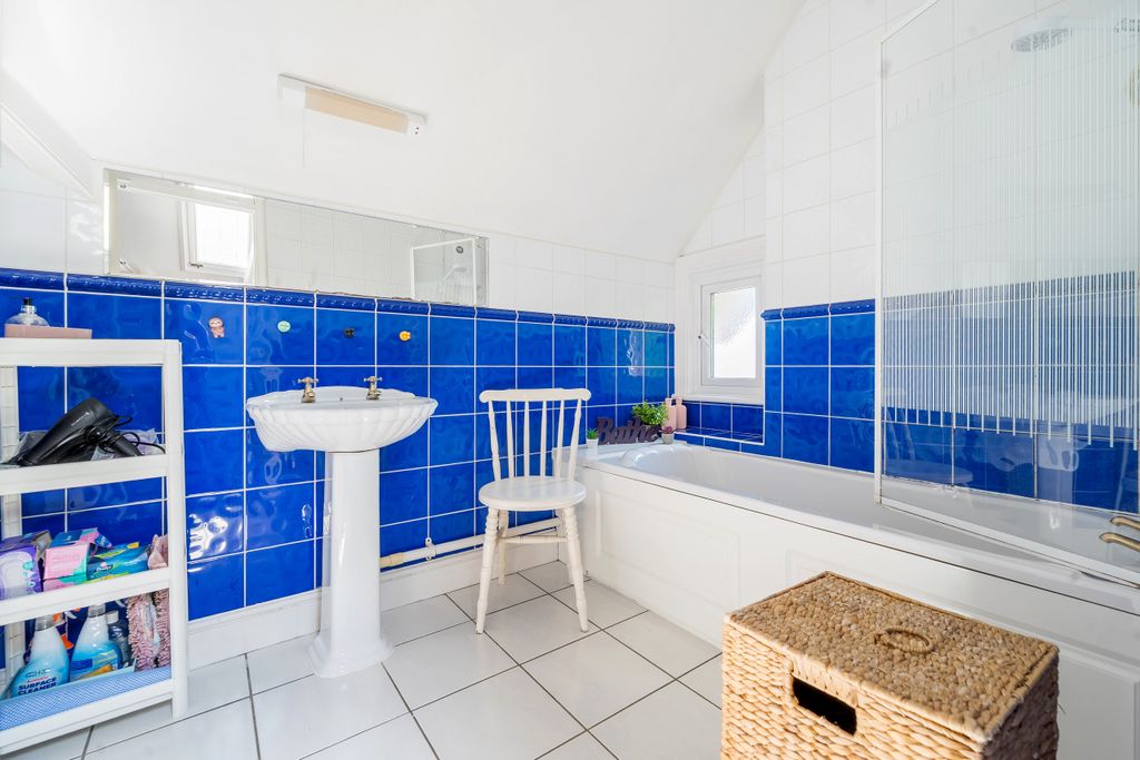 Additional image 29 of 6 bed semi-detached house for saleSaffrons Road, Eastbourne, East Sussex BN21