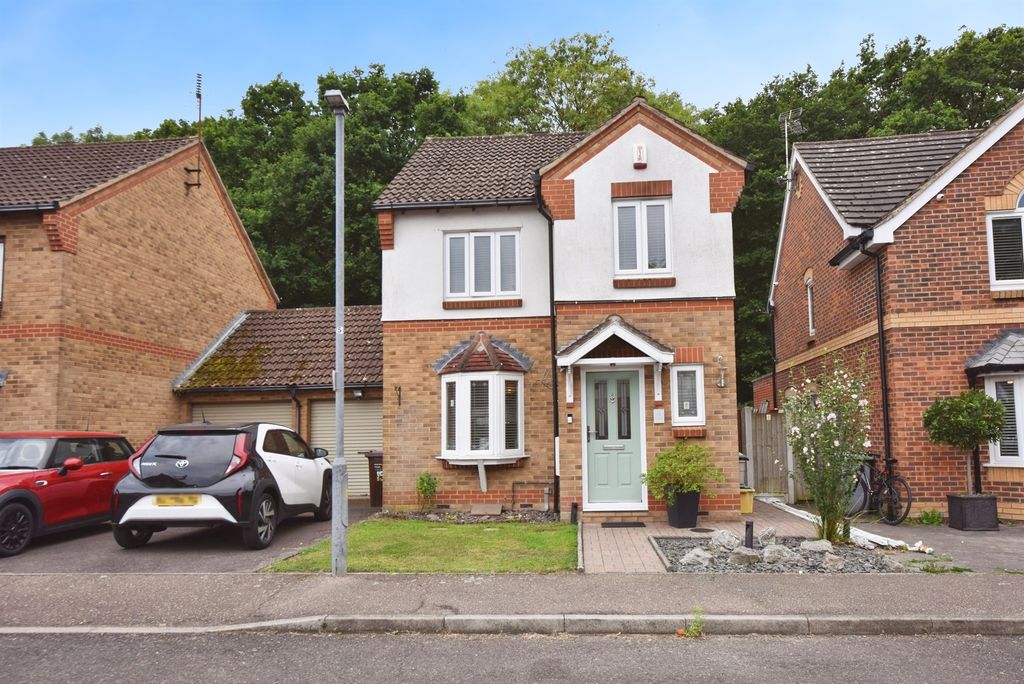 Property photo 1 of 22