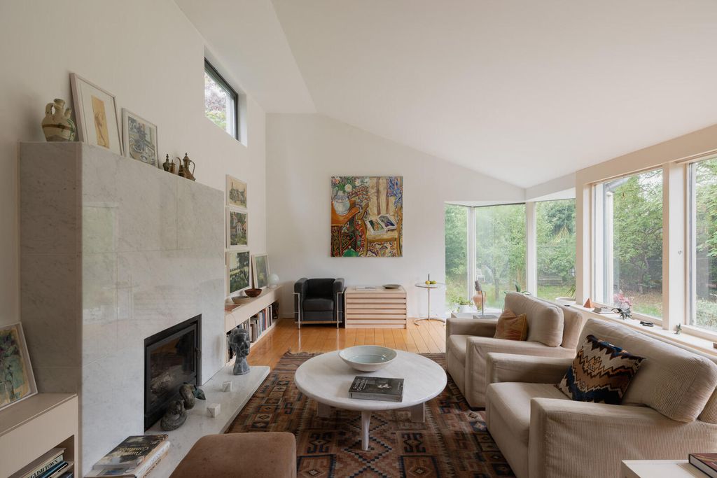 Property photo 1 of 33 19582515_N15_Webres.Jpg