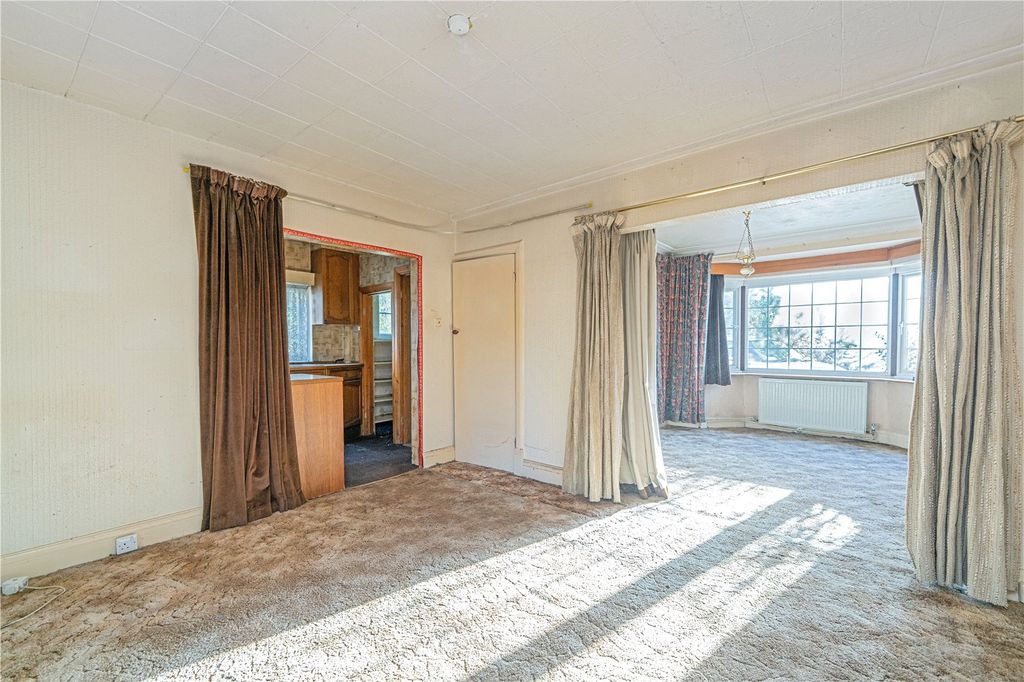 Property photo 3 of 12 Picture No. 23