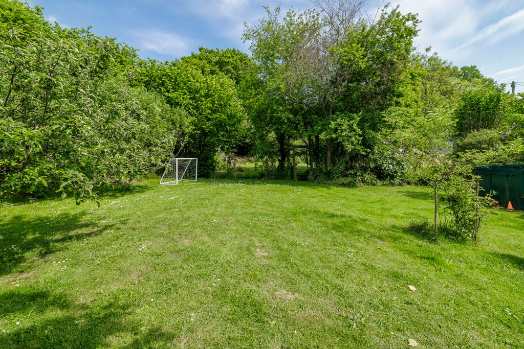 Property photo 3 of 36 Picture No. 50