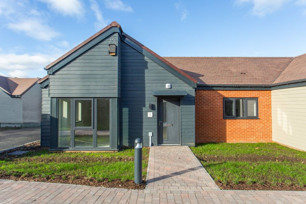 Property photo 1 of 7 Picture 1