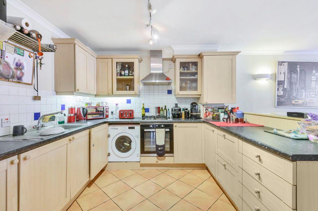 Property photo 2 of 6 Picture No. 04