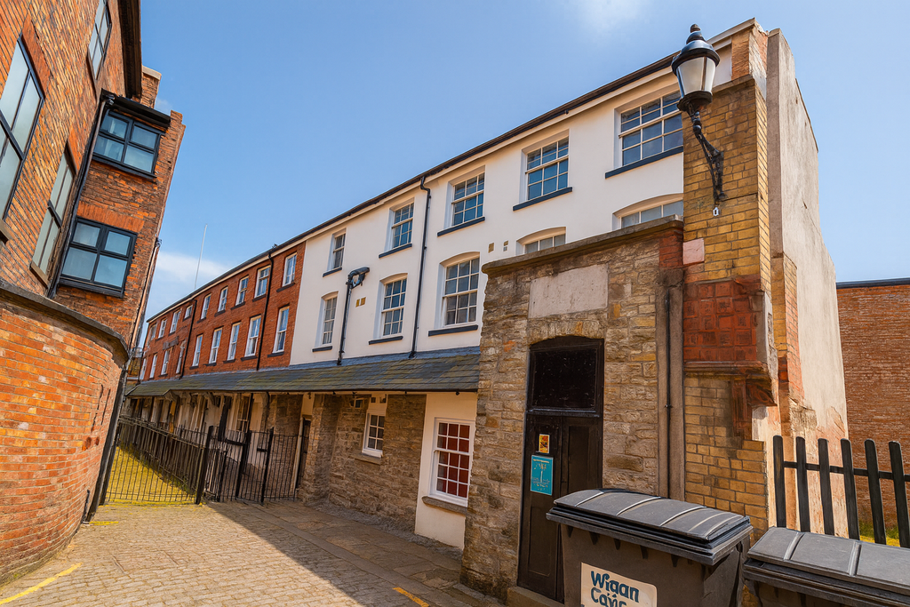 Property photo 1 of 9 Harts Front.Png