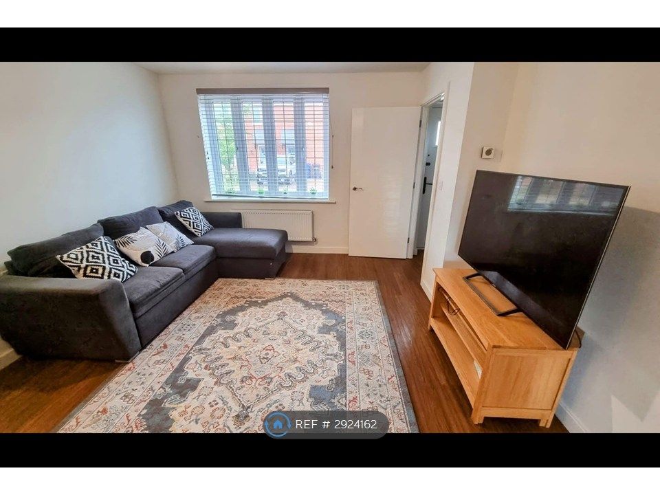 Property photo 3 of 26