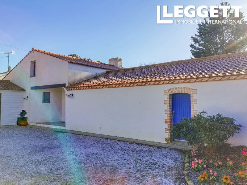 Property photo 2 of 10