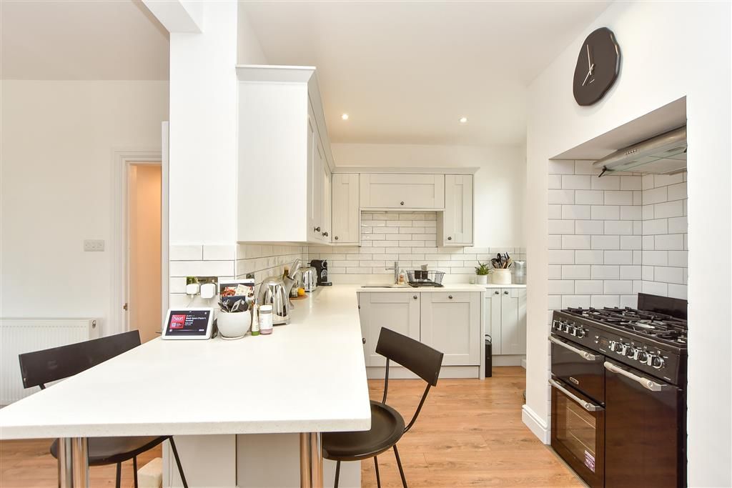 Property photo 1 of 13 Kitchen