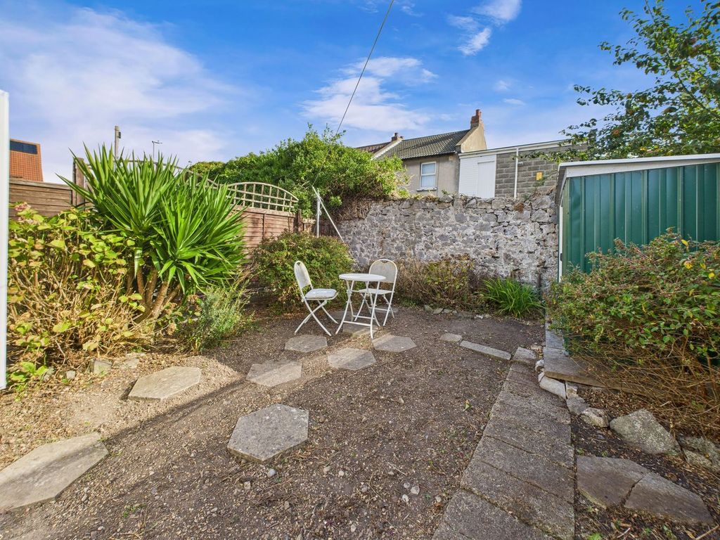 Property photo 3 of 21