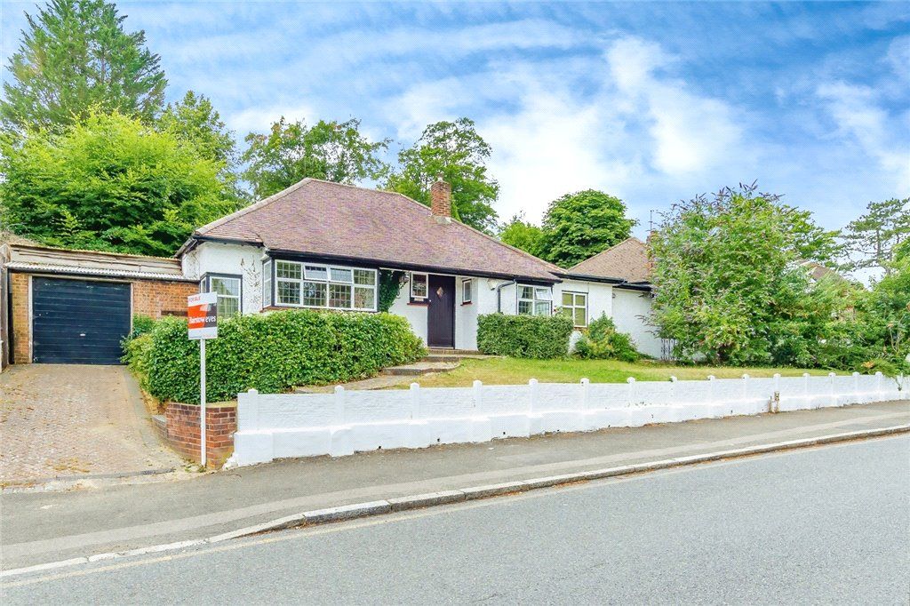 Property photo 1 of 17 Front