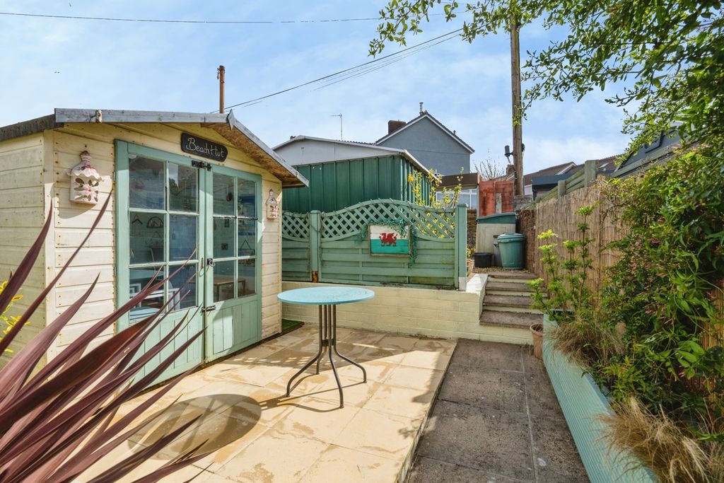 Property photo 2 of 23 Pbox-Img.Jpg