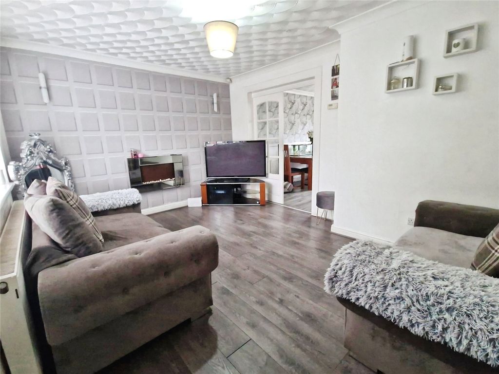 Property photo 2 of 18 Picture No. 07