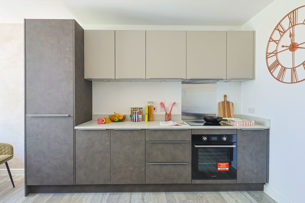 Property photo 1 of 19 Northwick Parkside