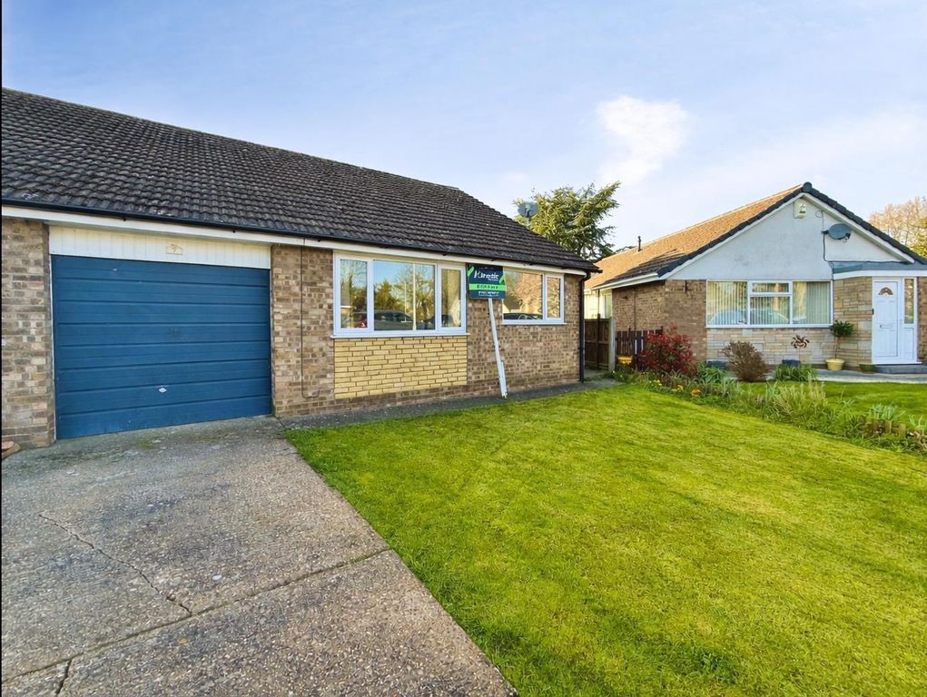 Property photo 1 of 15 4347860