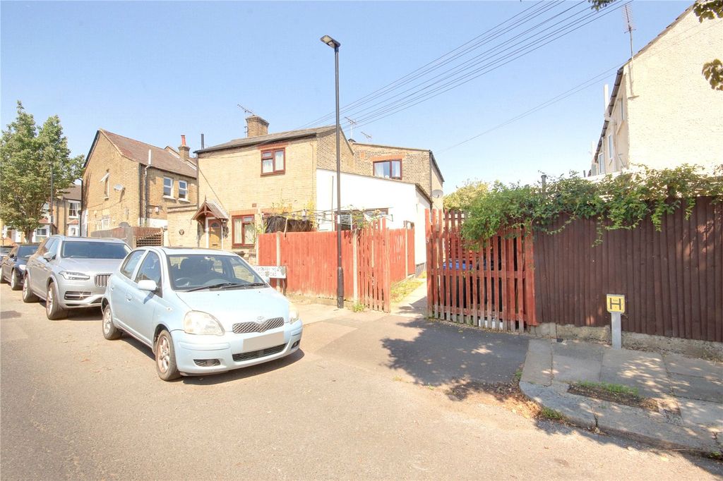 Property photo 1 of 19 Picture No. 38