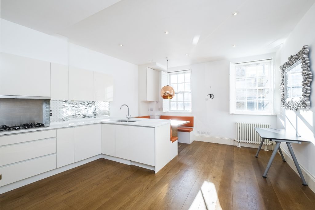 Property photo 1 of 13 2