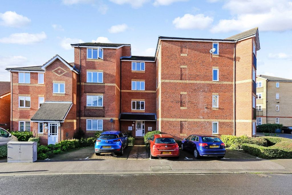 Property photo 1 of 9