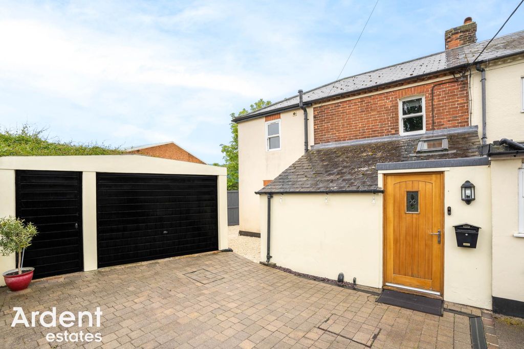 Property photo 1 of 29
