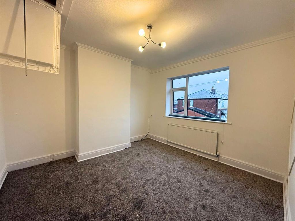 Property photo 2 of 13 Untitled Design (84).Png