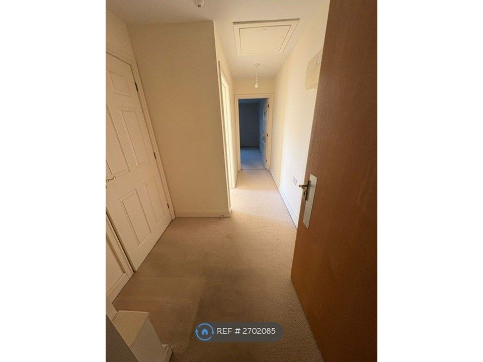 Property photo 2 of 6 Entrance Hall To Flat