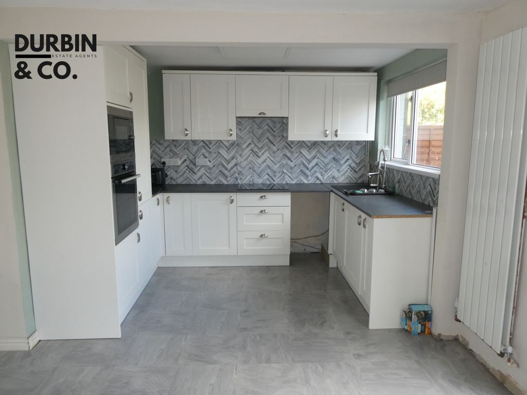 Property photo 2 of 42 Kitchen