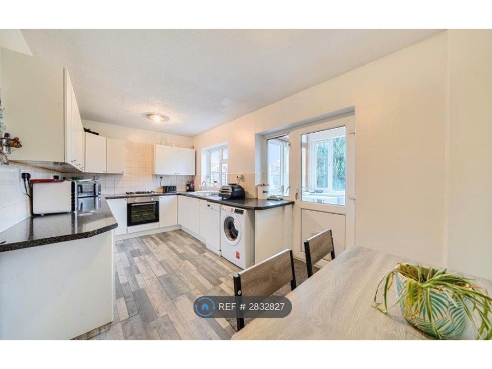 Property photo 2 of 2