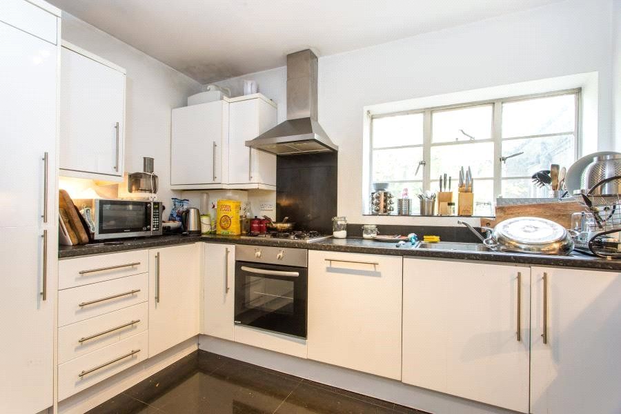 Property photo 1 of 8 Picture No. 02