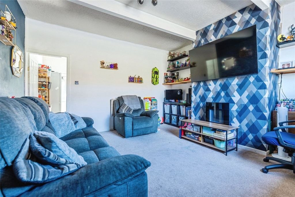 Property photo 3 of 15 Picture No. 09