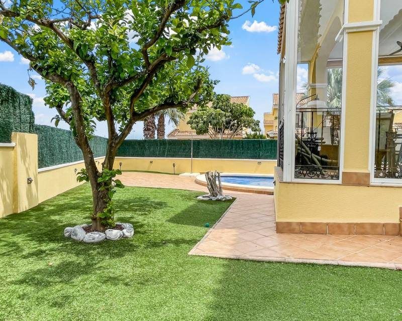 Property photo 3 of 24