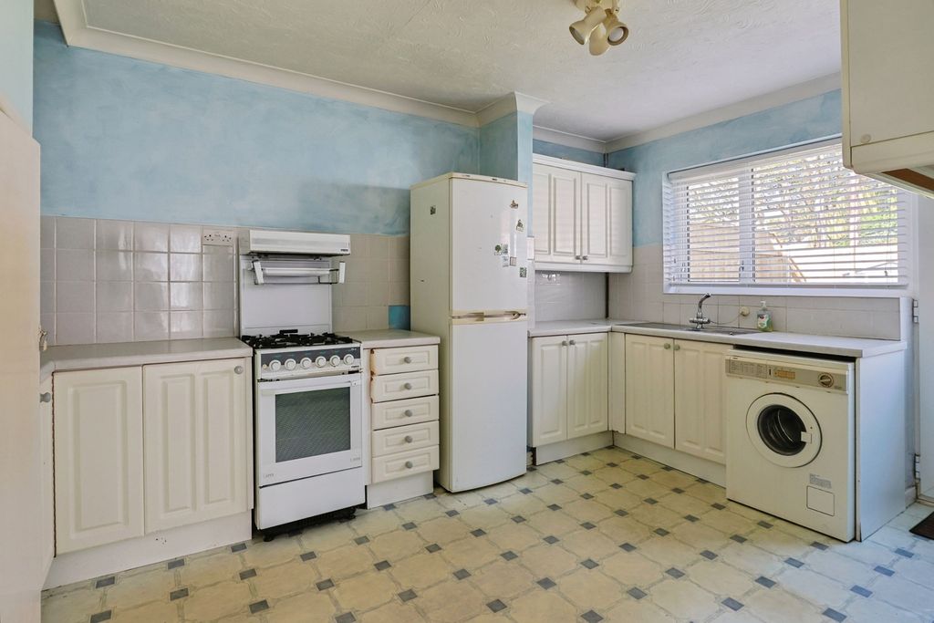 Property photo 2 of 17 Pbox-Img.Jpg