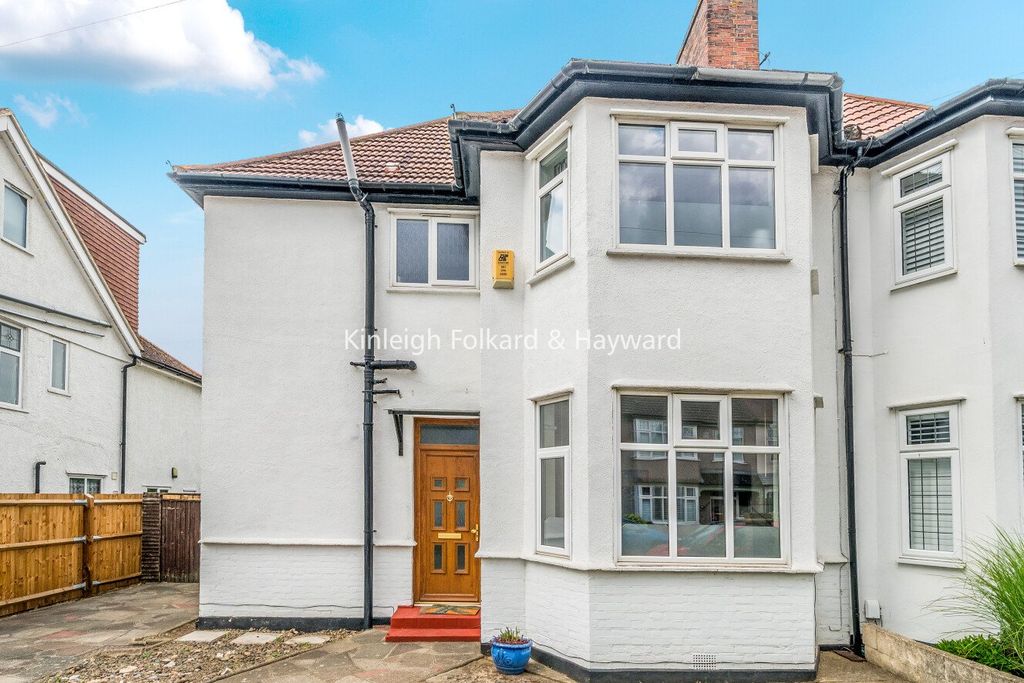 Property photo 1 of 20 Picture No. 02
