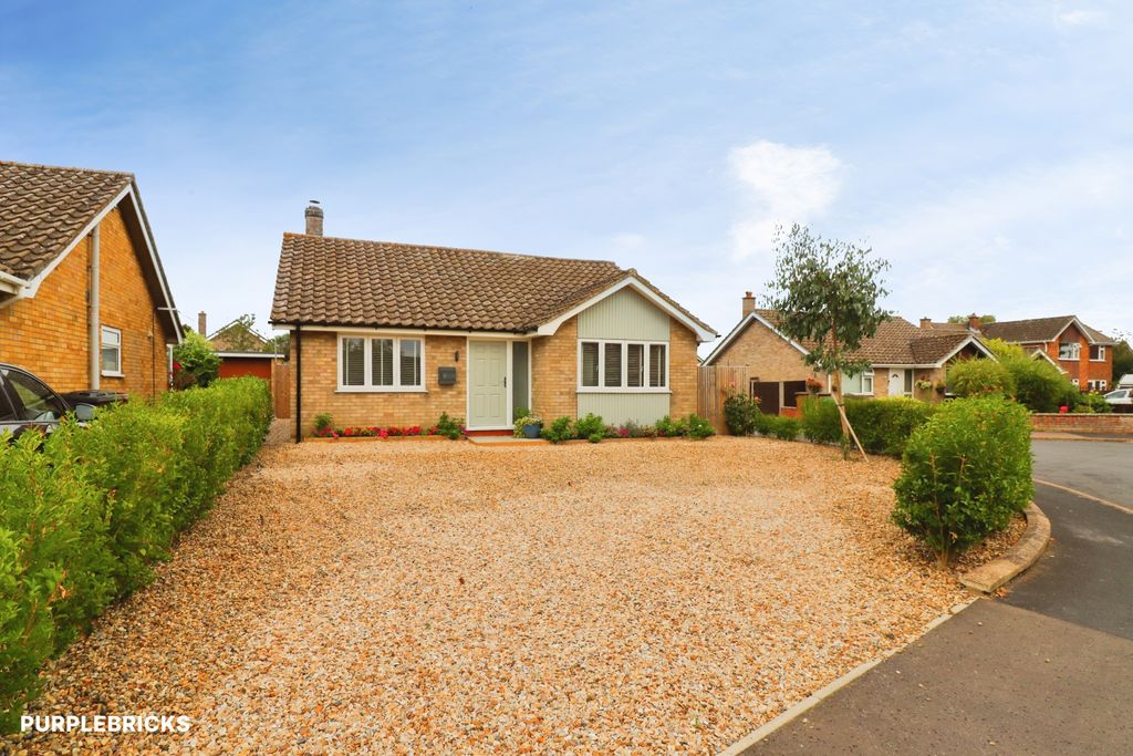 Property photo 1 of 29