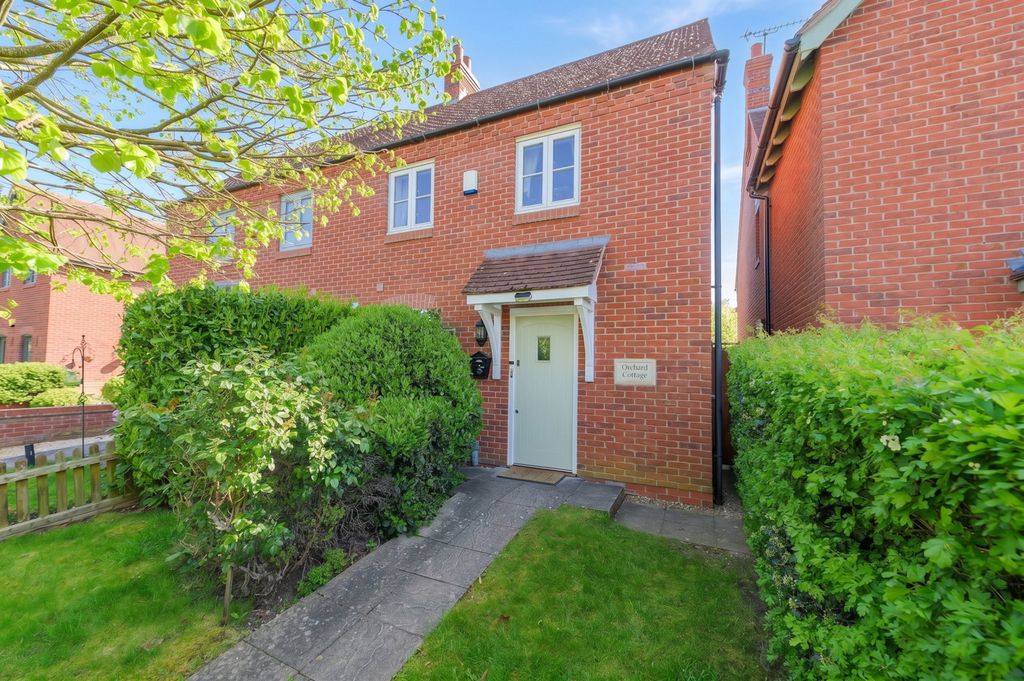 Property photo 2 of 24