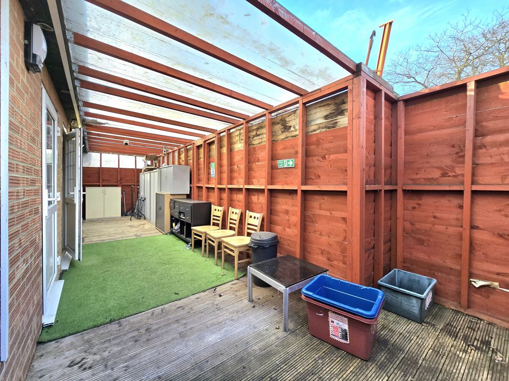 Additional image 40 of 7 bed detached house for saleGreat West Road, Hounslow, Greater London TW5
