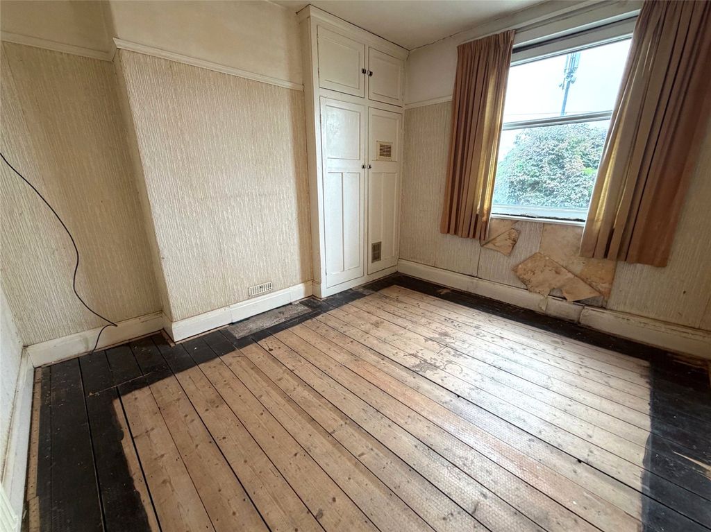 Property photo 2 of 12 Picture No. 07