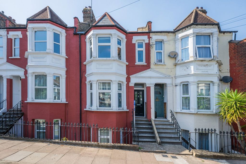 Property photo 1 of 19