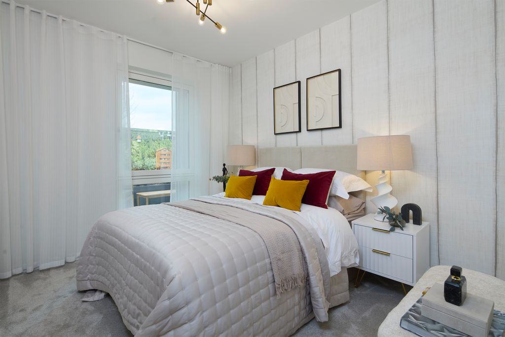 Property photo 2 of 6 Bedroom 1 Photo - Eastman Village