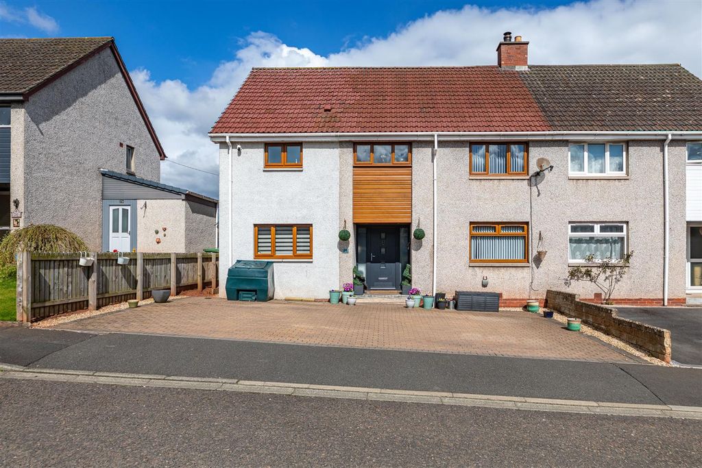 Property photo 1 of 28 24 Everest Road Earlston 01.Jpg