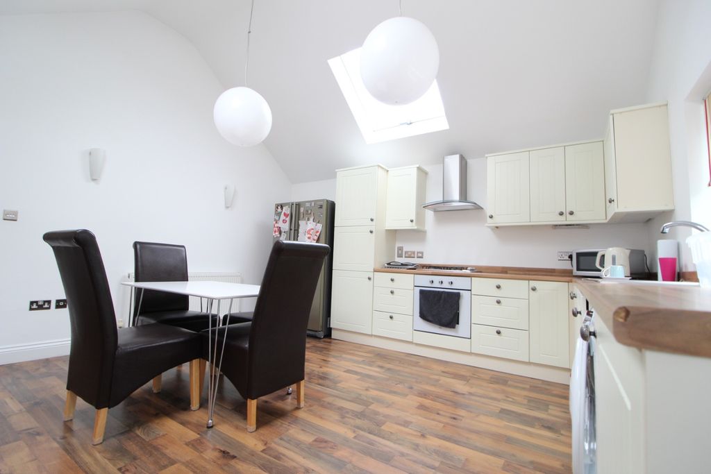 Property photo 3 of 12 2604503