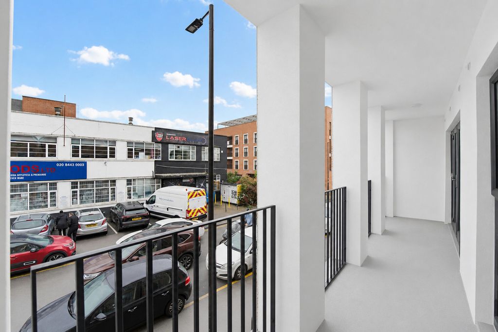 Additional image 14 of 19 bed block of flats for saleQueensway, Enfield EN3