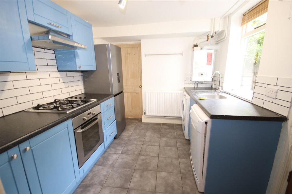 Property photo 3 of 10 Img_8528.Jpg