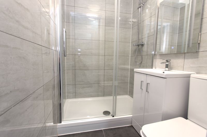 Property photo 3 of 7 Photo 8